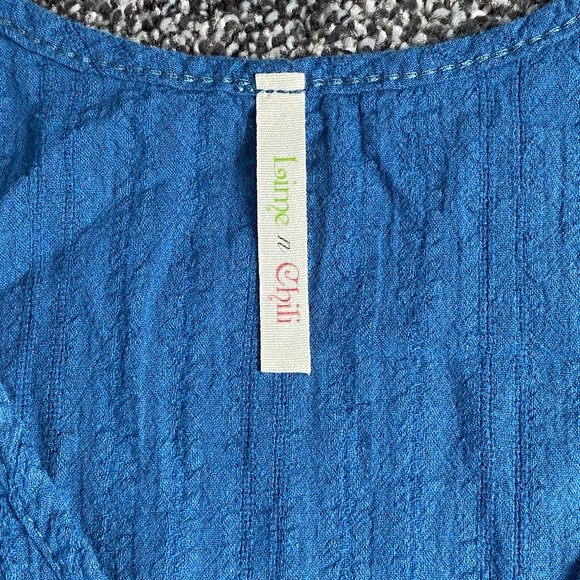 Lime N Chili Blue V Neck Sleeveless Tunic Tank Size Small - Picture 2 of 5